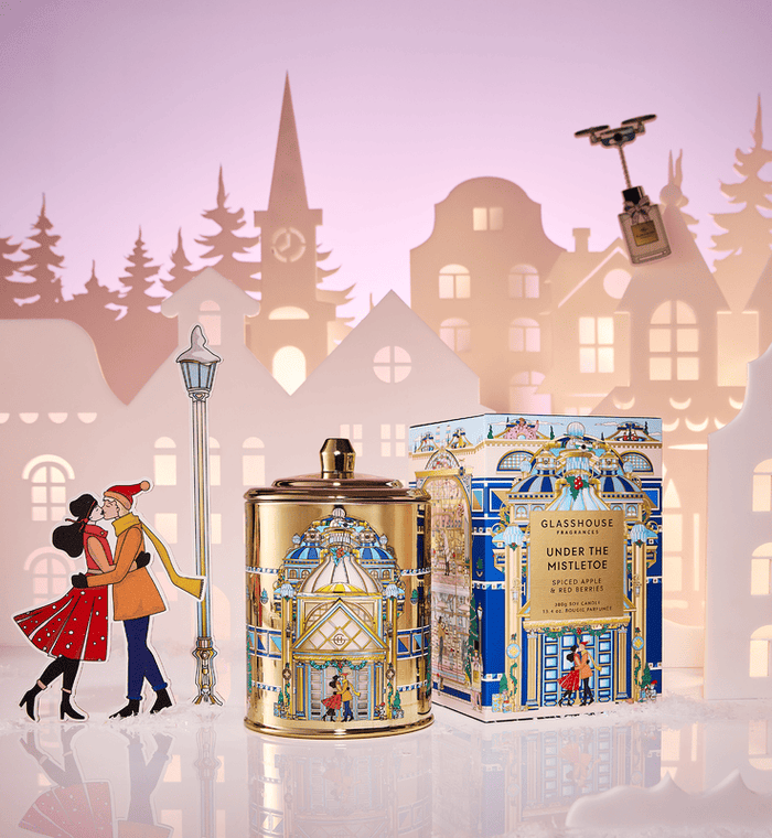 Glasshouse Fragrances Under The Mistletoe Candle 380g