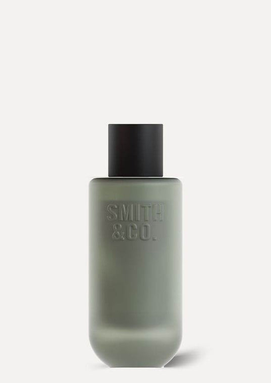 Smith & Co 100ml Spray Amber & Freesia - Life Pharmacy Orewa