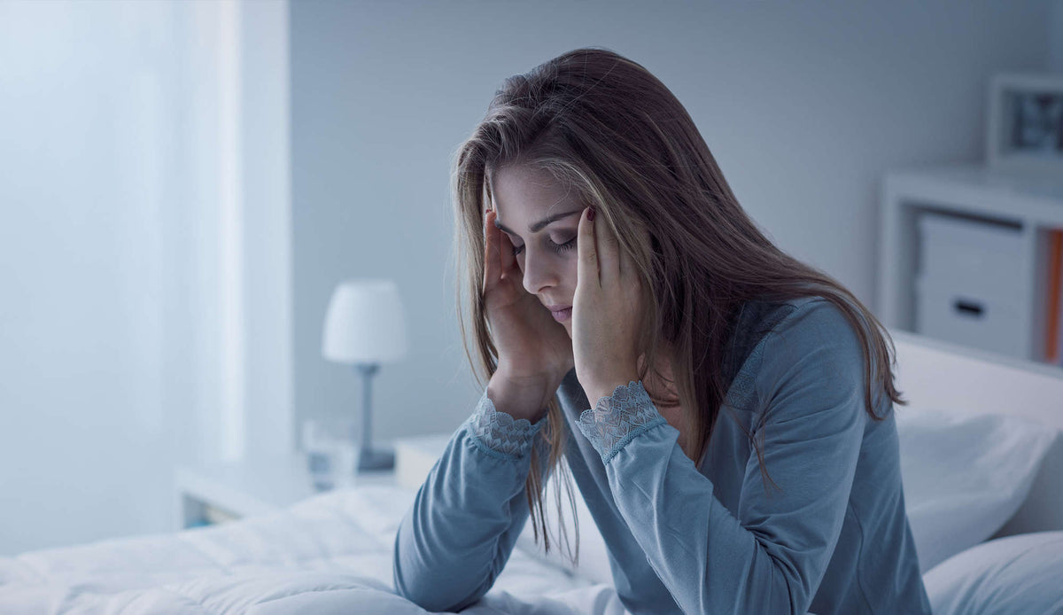 Symptoms of a lower UTI include: